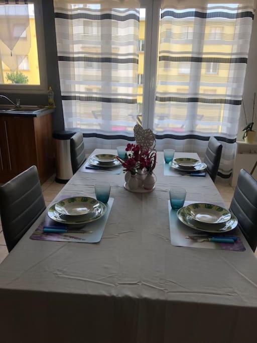 Appartement Balcon, Place De Parking, Centre Ville Valence  Eksteriør billede